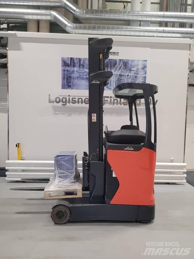 Linde R12B-01 Ретрак/ Високоповдигач с изместване на вилката напред