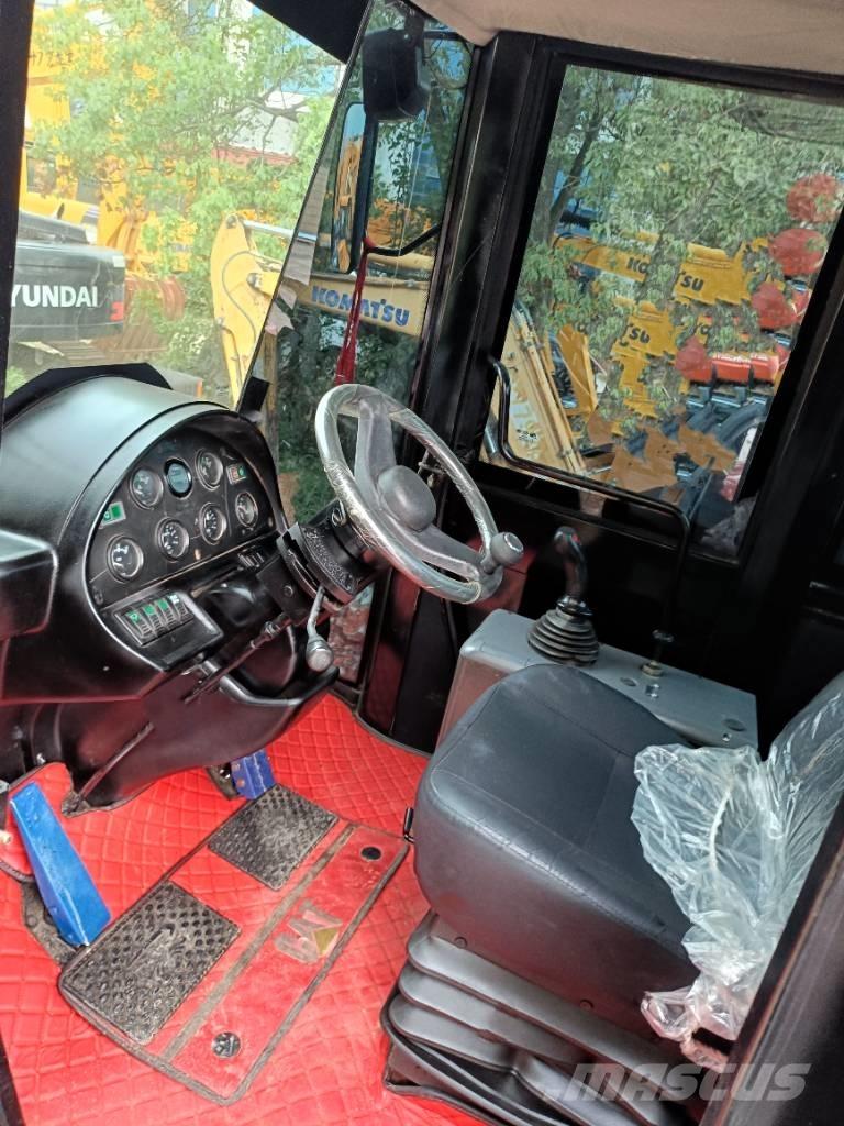 CAT 950 H Колесни товарачи
