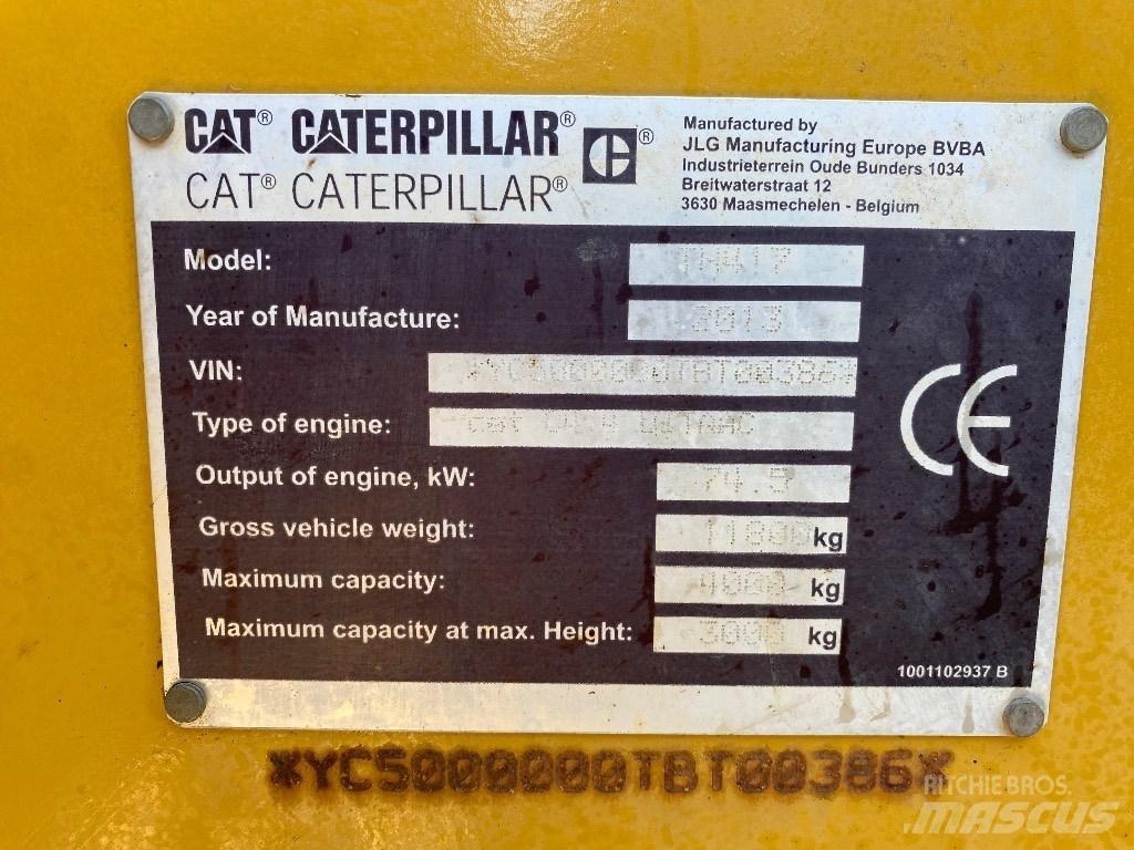 CAT TH 417 Телескопични товарачи