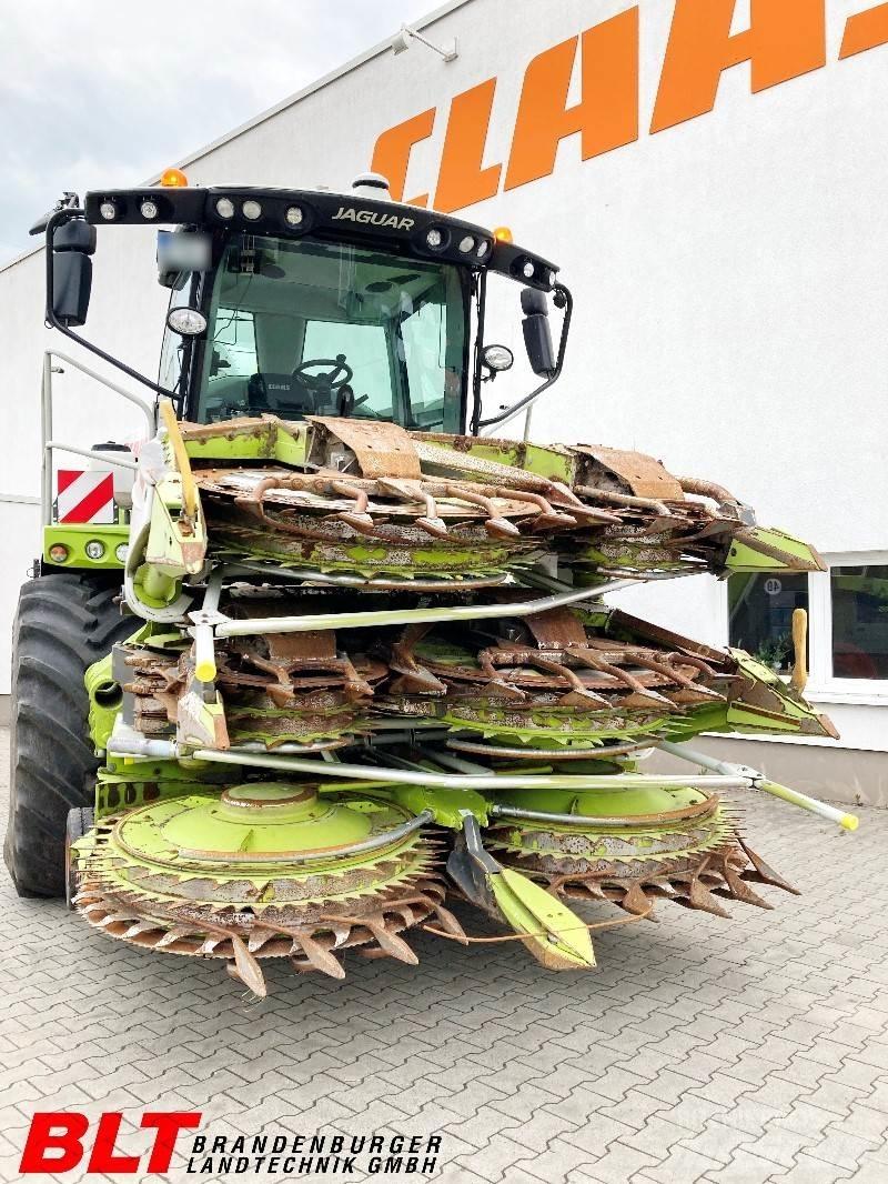 CLAAS Jaguar 950 Фуражни комбайни