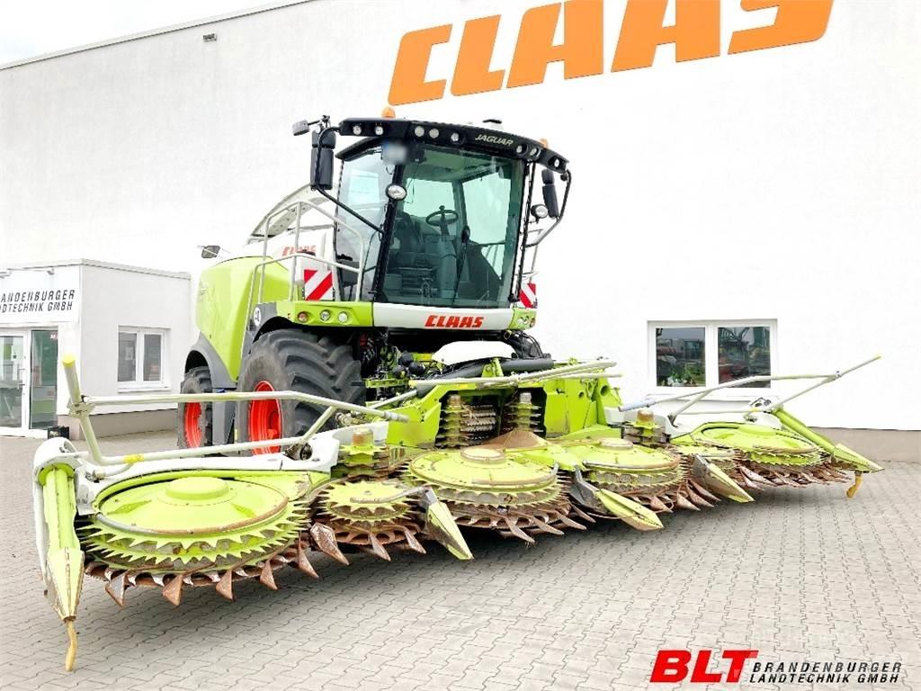 CLAAS Jaguar 950 Фуражни комбайни