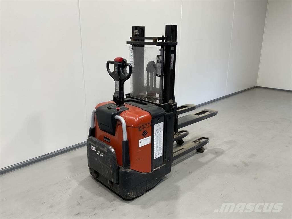 BT SPE125L Самоходни товарачи
