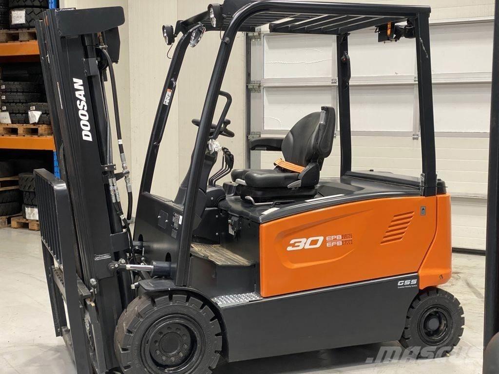 Doosan B30X-7 Електрически вилични кари-повдигачи