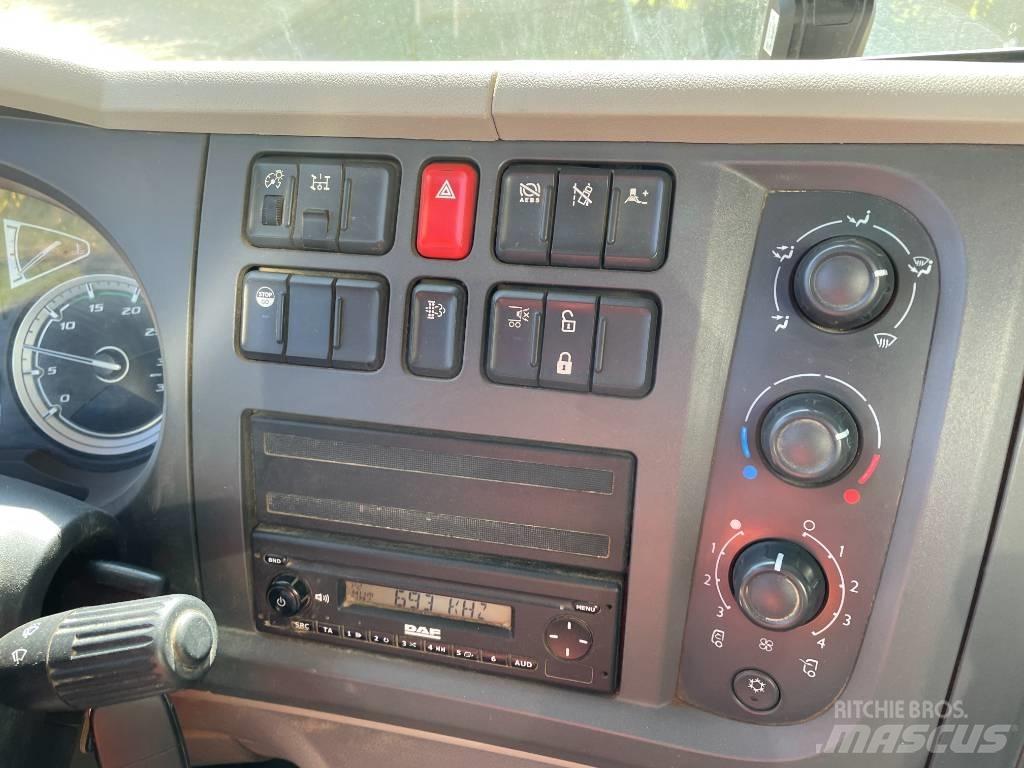 DAF LF 230 Автоматични метачки с четки