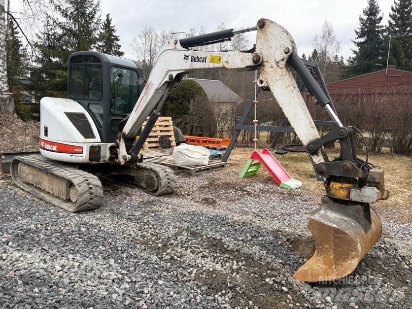 Bobcat 435 Мини екскаватори < 7 т