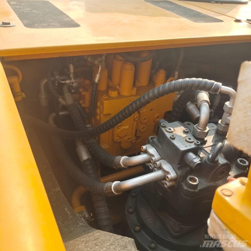 Sany SY215C Верижен екскаватор