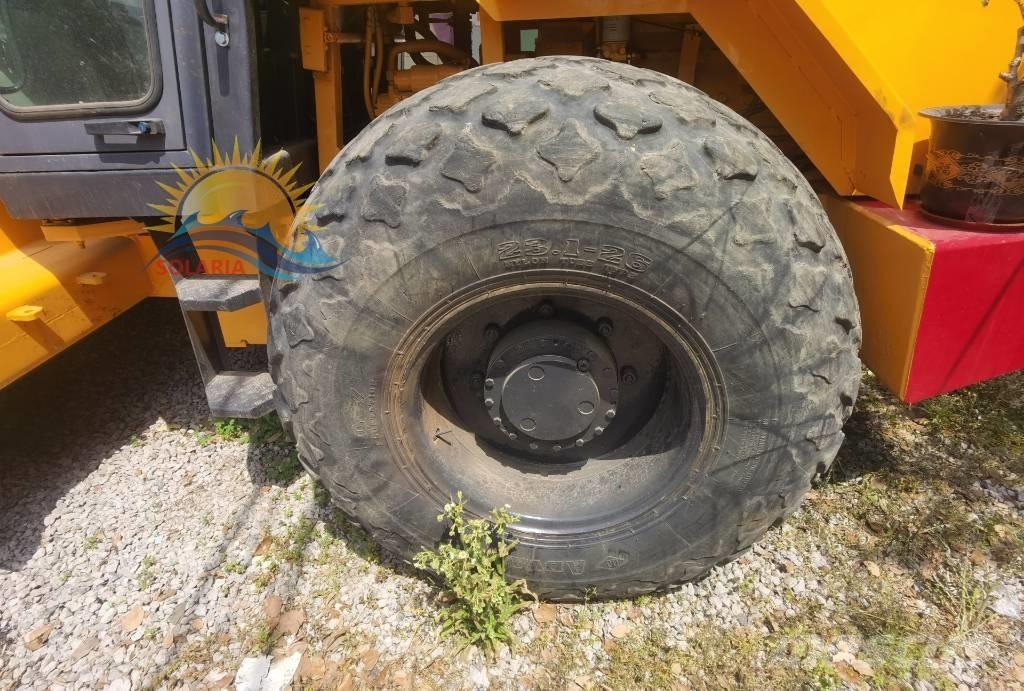 Dynapac CA 251 D Еднобарабанни ролки
