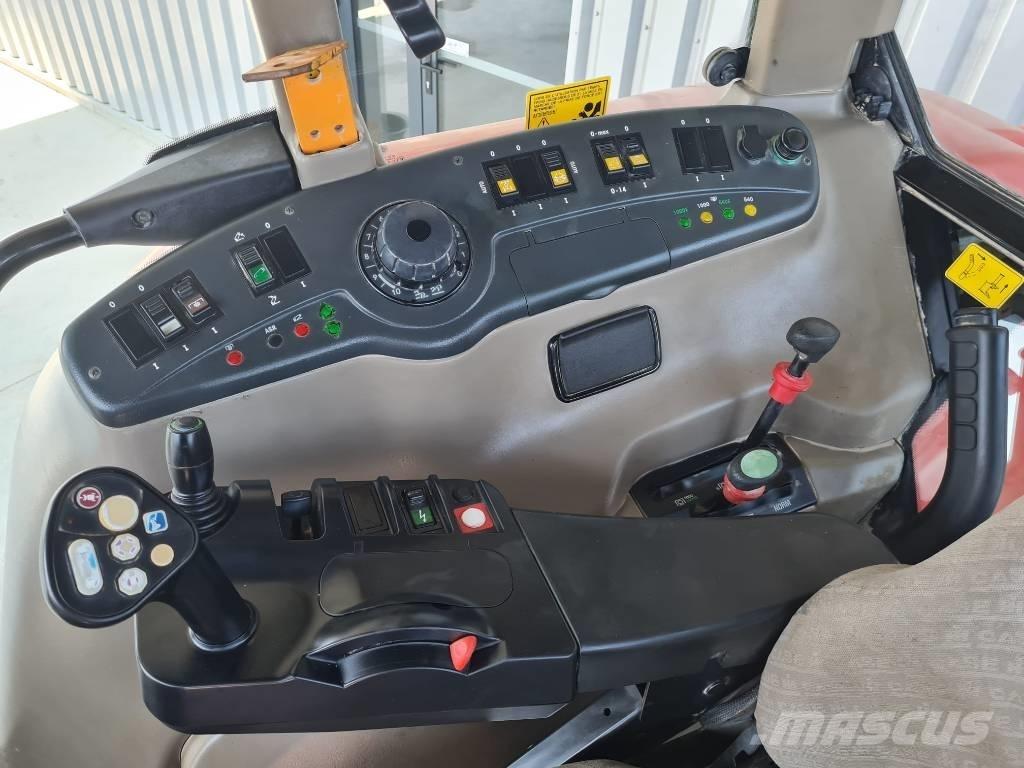 Case IH CVX 170 Трактори