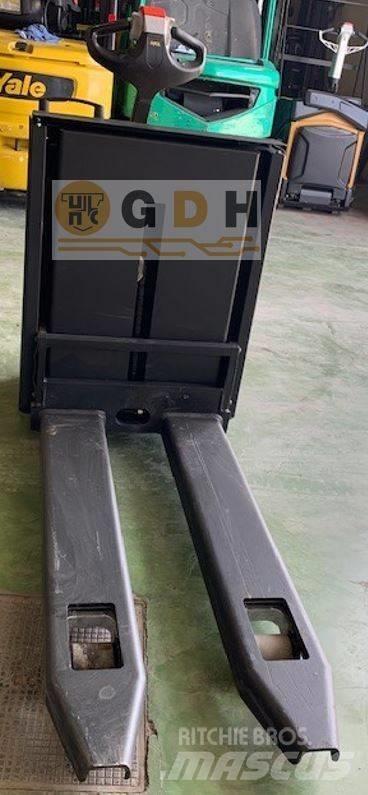 Yale MP20DL Нископовдигач