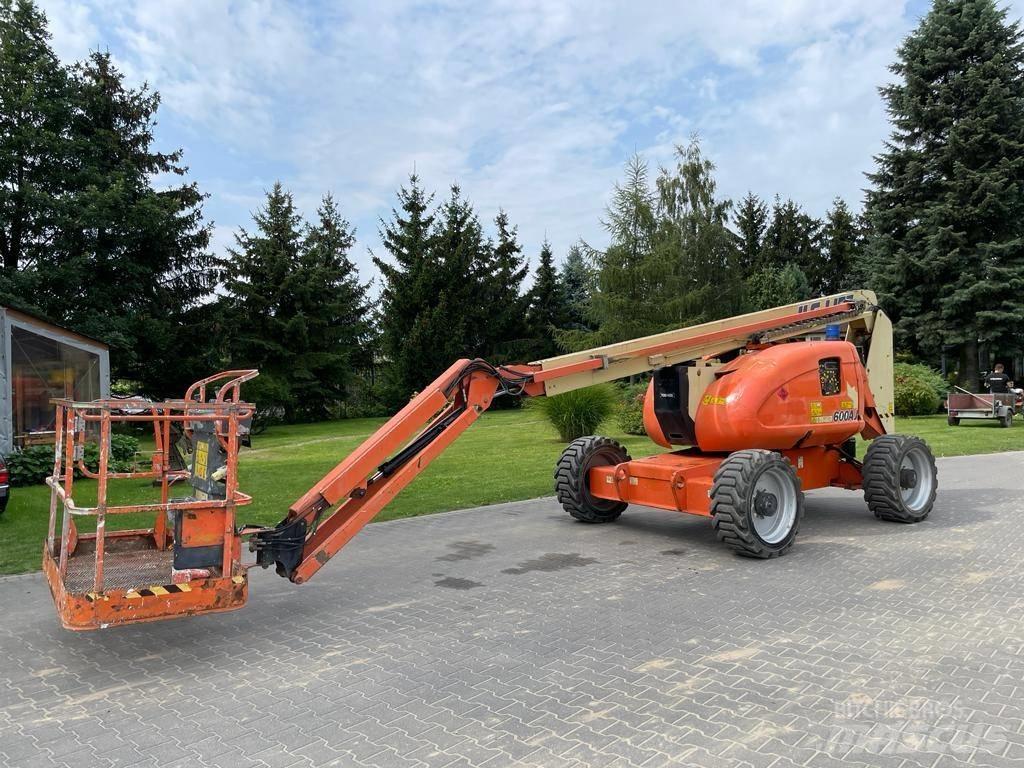 JLG 600 AJ Съчленени стрелови подемници