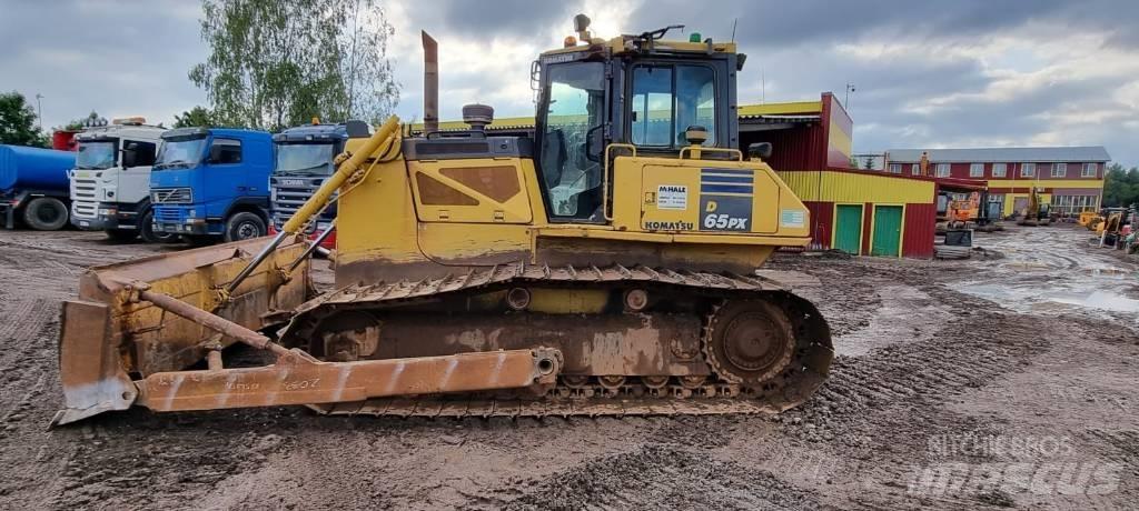 Komatsu D 65 PX-17 Верижни булдозери
