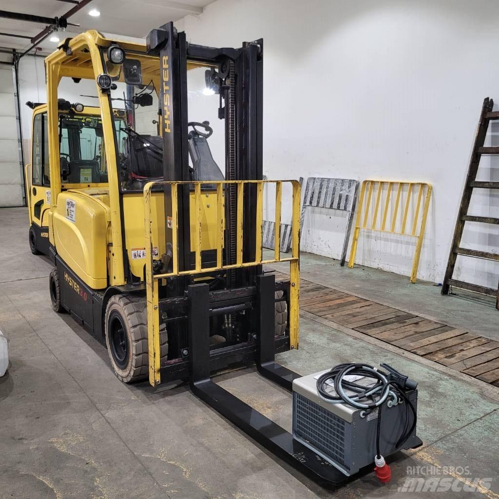 Hyster J 3.0 XN Електрически вилични кари-повдигачи