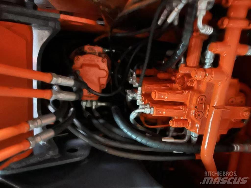 Hitachi ZX 70 Мини екскаватори < 7 т