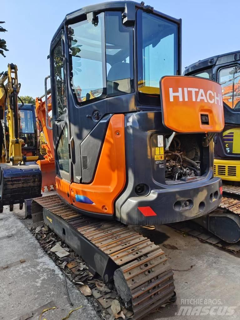 Hitachi ZX 55 UR Мини екскаватори < 7 т