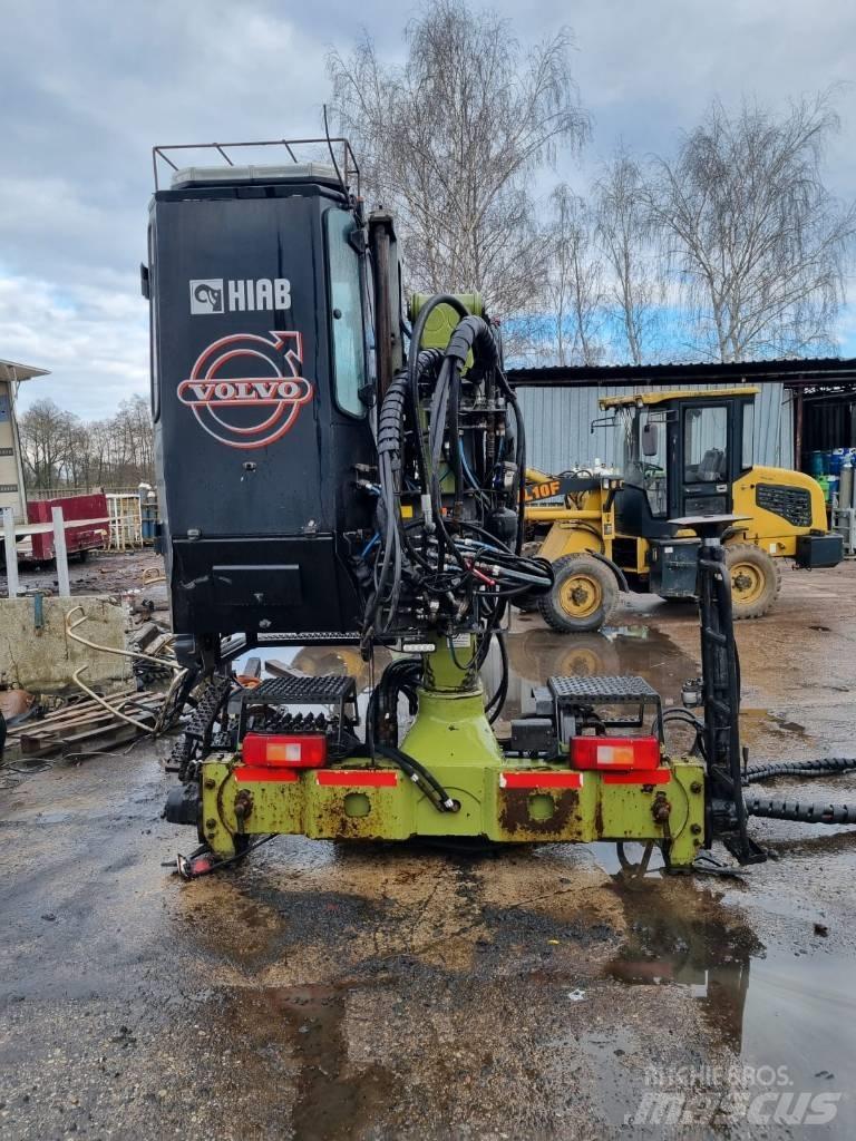 Loglift 96 ST 97 Каранове за дървен материал