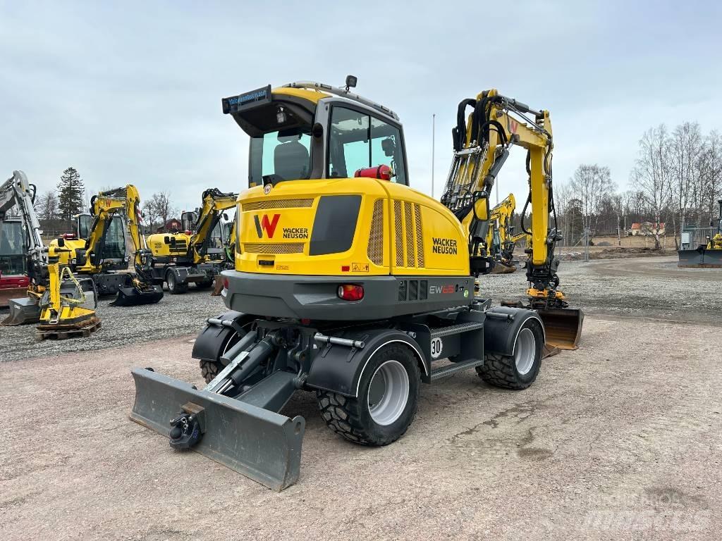 Wacker Neuson EW65 Колесни екскаватори