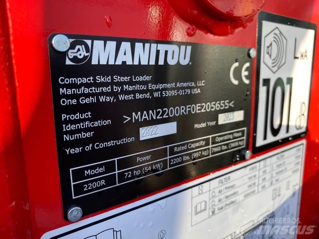 Manitou 2200R Мини товарачи
