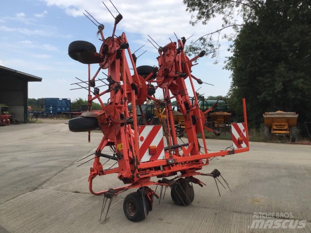 Kuhn GF 8702 Гребла и сенообръщачки