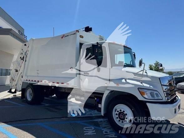Hino L7 Камиони за отпадъци