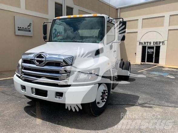 Hino L7 Самосвал