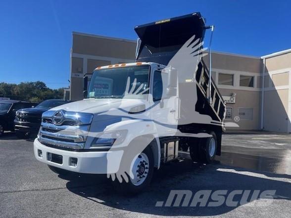 Hino L7 Самосвал