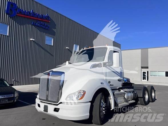Kenworth T680 Влекачи
