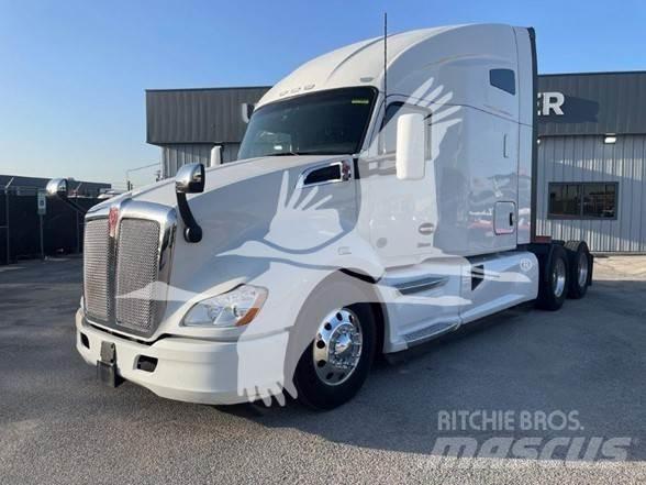 Kenworth T680 Влекачи