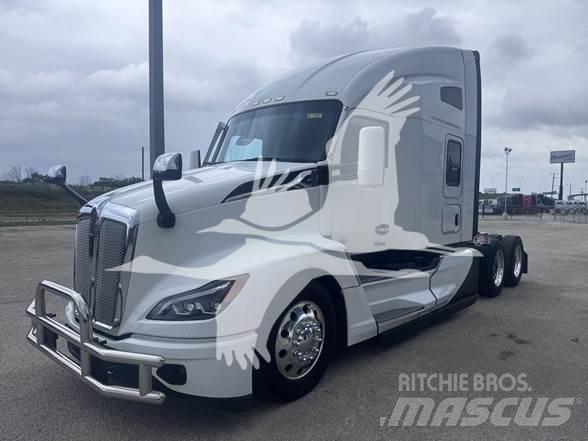 Kenworth T680 Влекачи