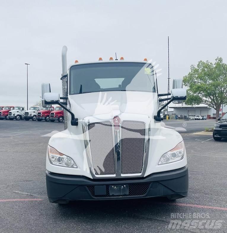 Kenworth T680 Влекачи
