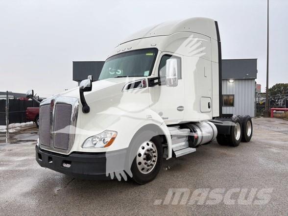Kenworth T680 Влекачи