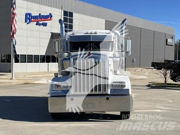 Kenworth W900 Влекачи