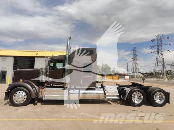 Kenworth W900L Влекачи