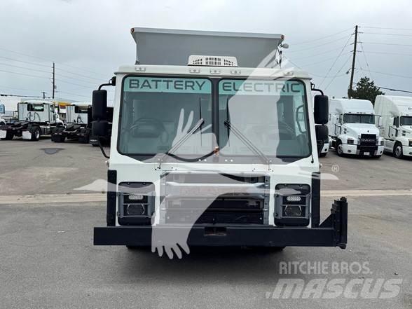 Mack LR64 Строителство - Други