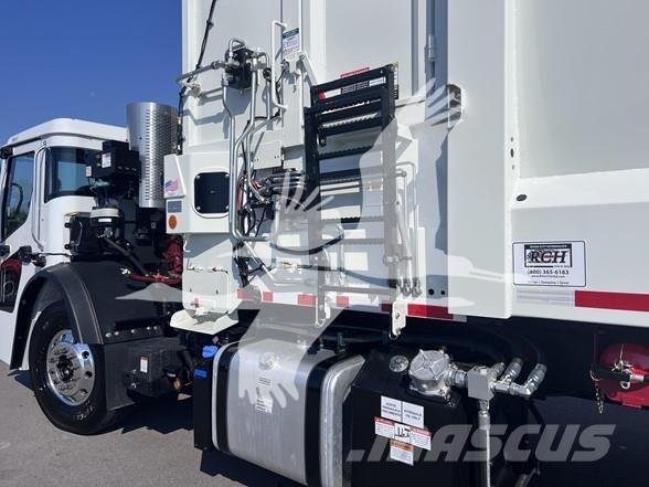 Mack LR64R Камиони за отпадъци