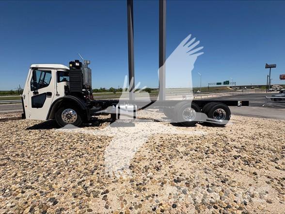 Mack LR64R Шаси кабини