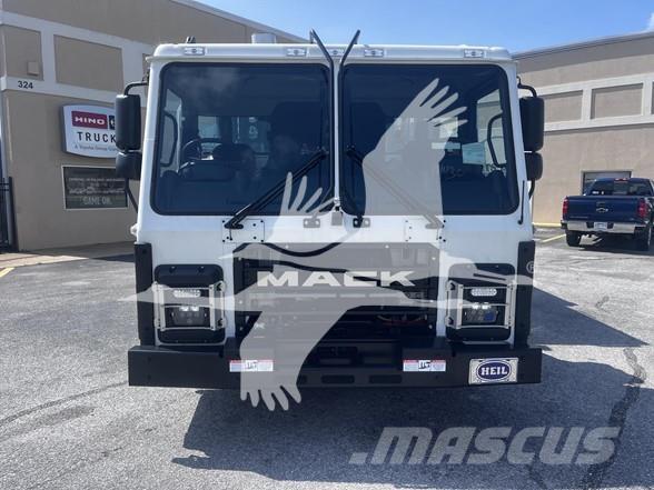 Mack LR64R Камиони за отпадъци