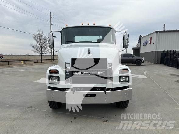 Mack MD6 Строителство - Други
