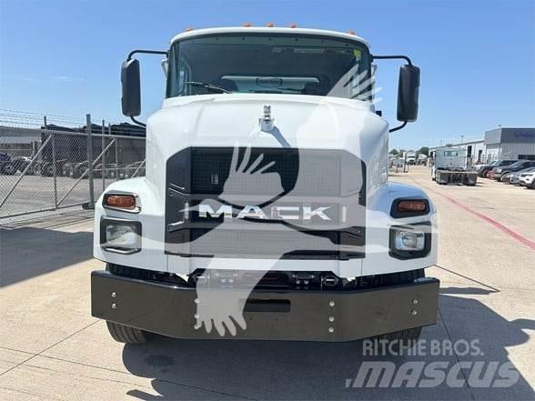 Mack MD6 Камиони за отпадъци
