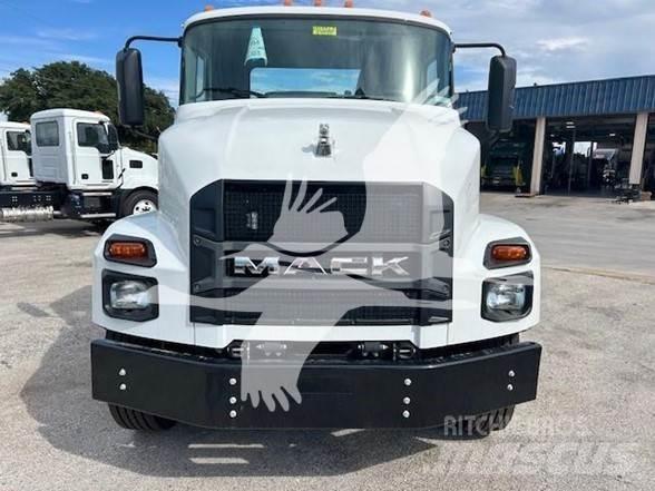Mack MD6 Шаси кабини