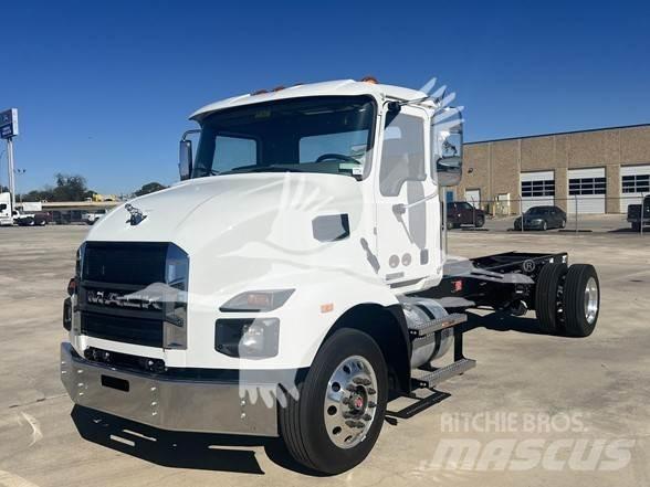 Mack MD6 Шаси кабини