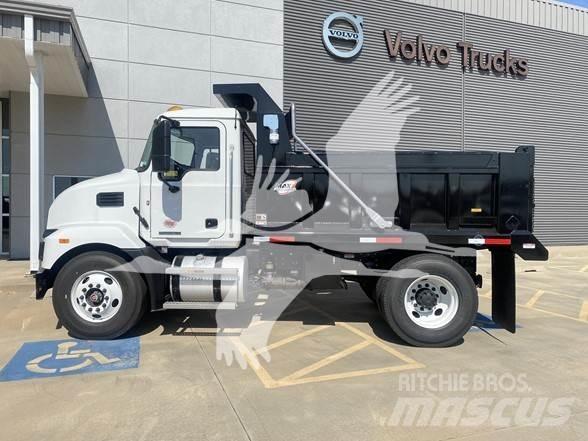 Mack MD6 Самосвал