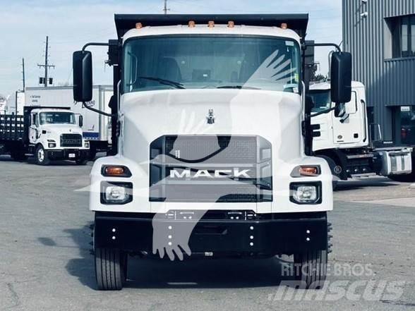 Mack MD6 Самосвал