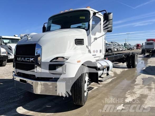 Mack MD6 Шаси кабини