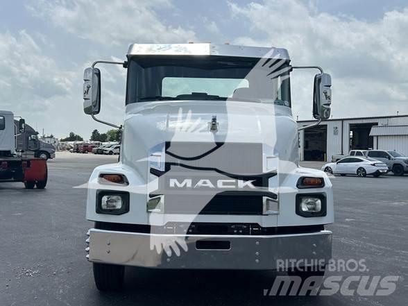 Mack MD6 Шаси кабини