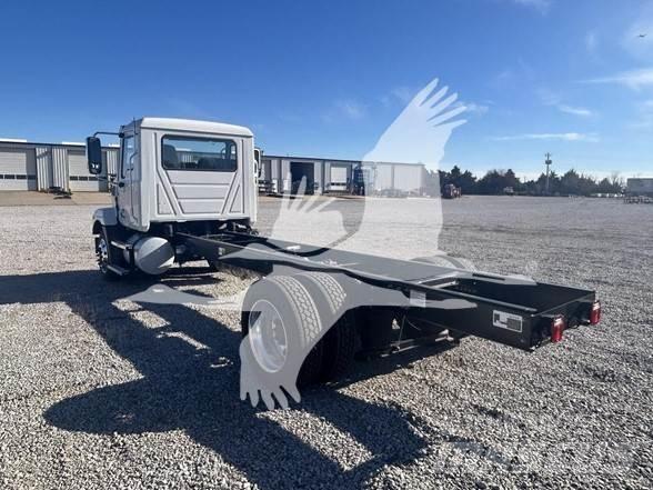 Mack MD6 Шаси кабини