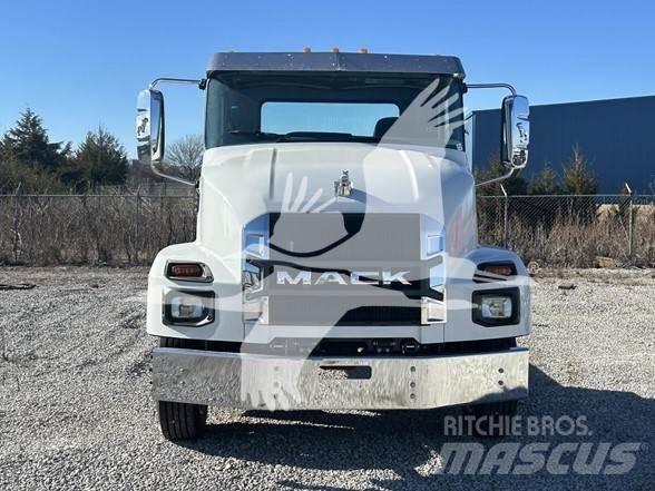Mack MD6 Шаси кабини