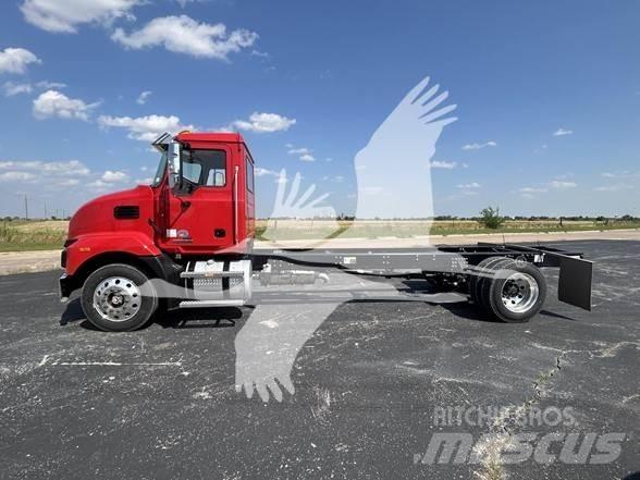 Mack MD6 Шаси кабини