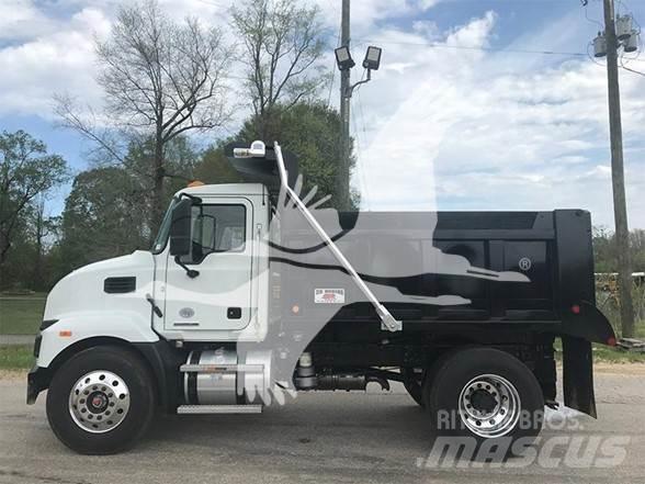 Mack MD6 Самосвал