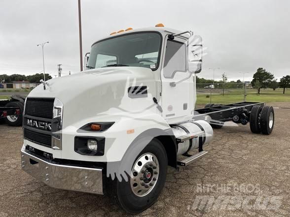Mack MD6 Бордови