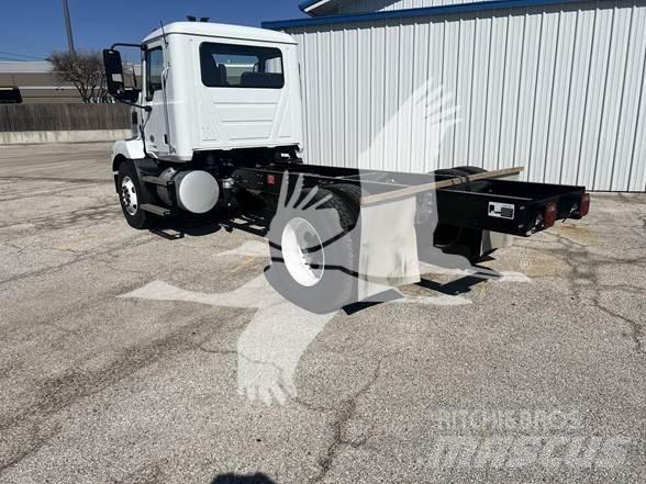 Mack MD6 Шаси кабини